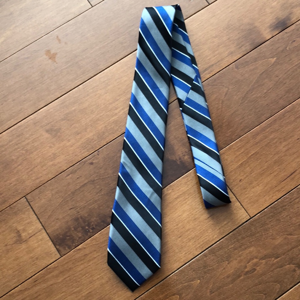 Express tie.